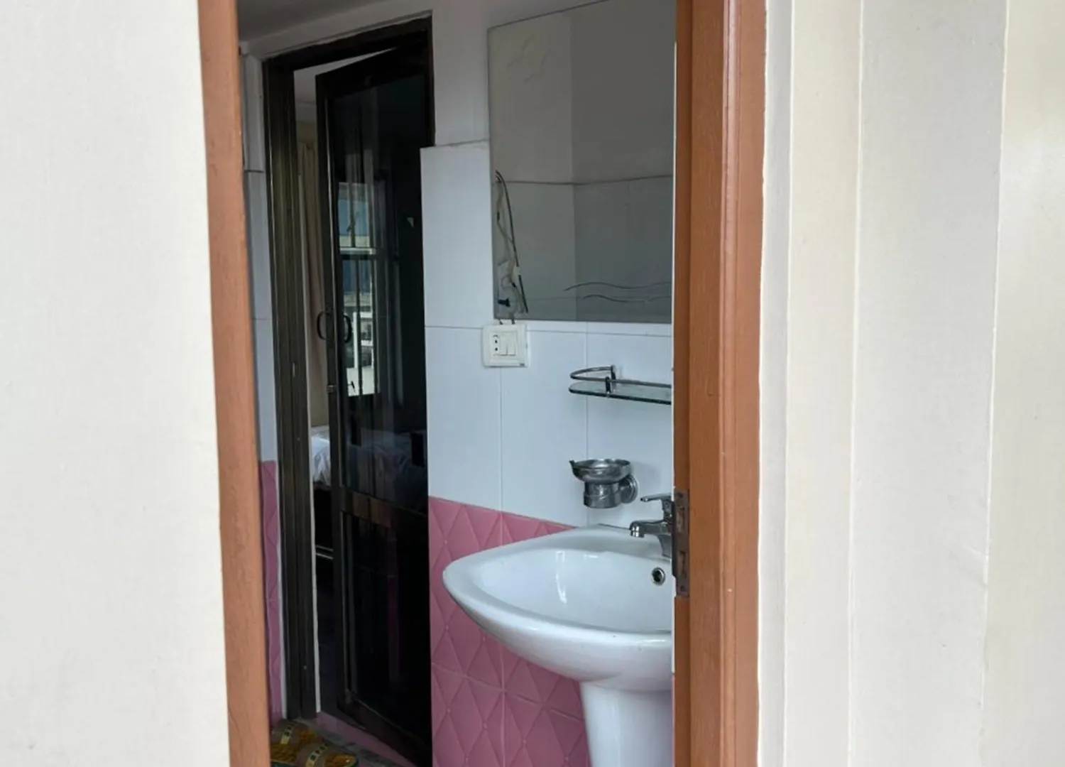 Maharajgunj Warm Homestay Catmandu